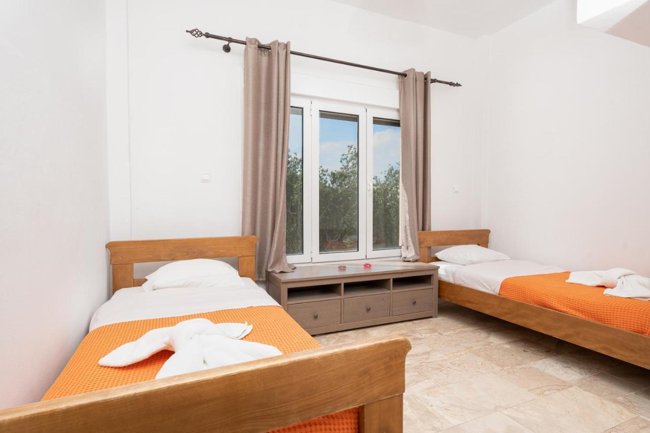 Mtc-D Apartments By The Sea And Airport Pórto Ráfti Extérieur photo